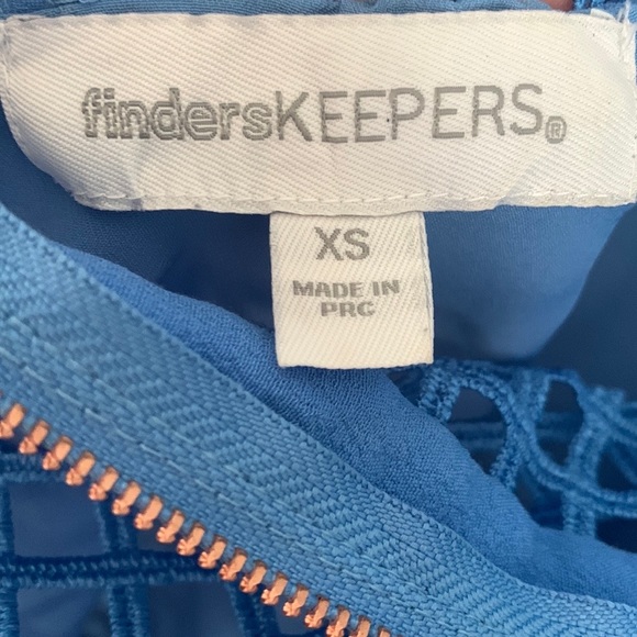 Revolve FINDERS KEEPERS Sleeveless Tiered Dress with Lining and Rose Gold Zip - Picture 4 of 13